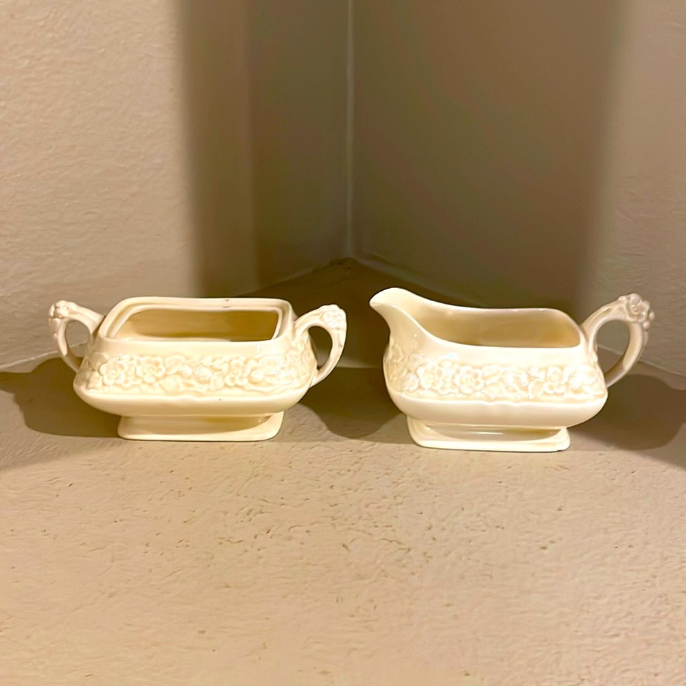 Vintage Crown Ducal Gainsborough Ivory- Sugar & Creamer Set
